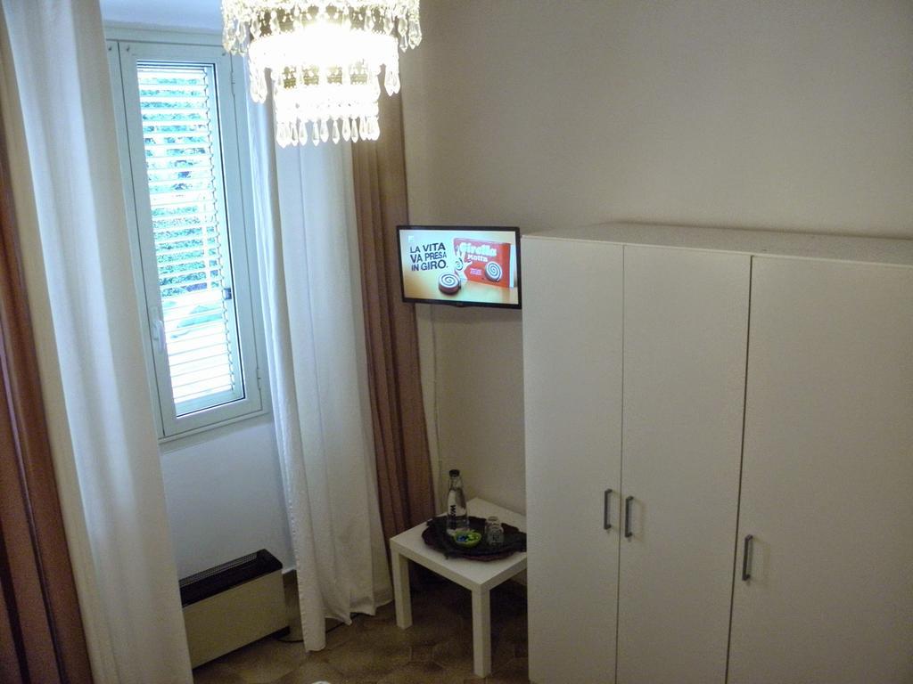 Alfieri B&B Каляри Стая снимка
